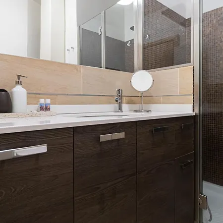 Italianway Comfort - Cornalia 24 Апартаменты *
